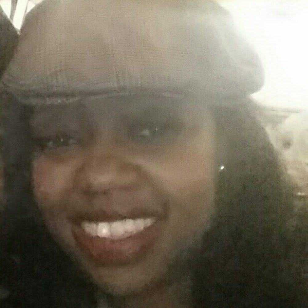 Meet your Posher, Naimah